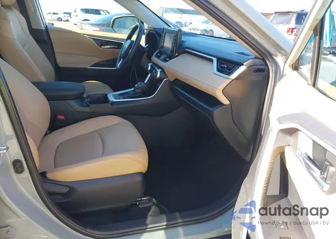 2022 Toyota Rav4 Xle Premium from USA, damaged, VIN 2T3C1RFV4NW207513